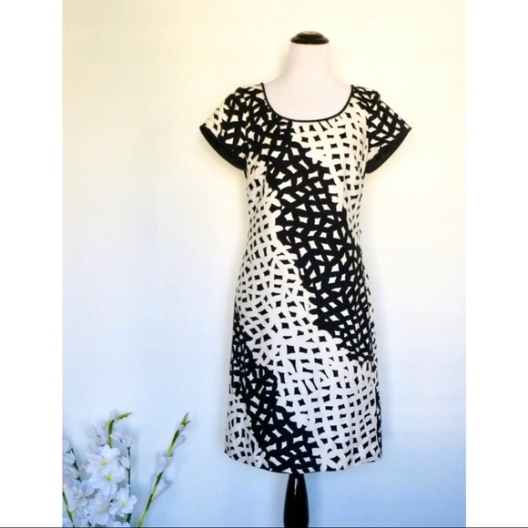 TALBOTS Geometric Print Short Sleeve Sheath Dress Black White SZ 8 - Picture 1 of 6